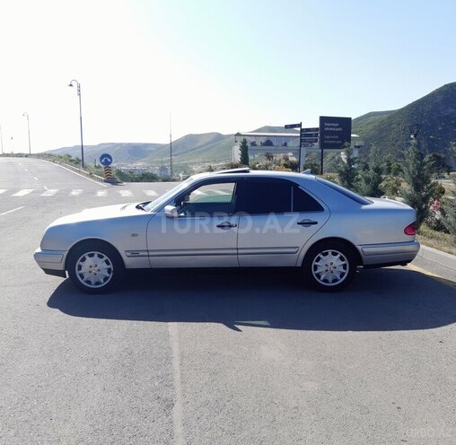 Mercedes E 250 1996, 85,000 km - 2.5 l - Bərdə