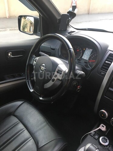 Nissan X-Trail 2013, 197,000 km - 2.5 л - Bakı