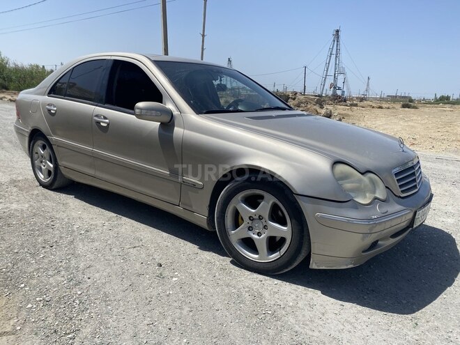 Mercedes C 220 d 2001, 274,000 km - 2.2 л - Bakı
