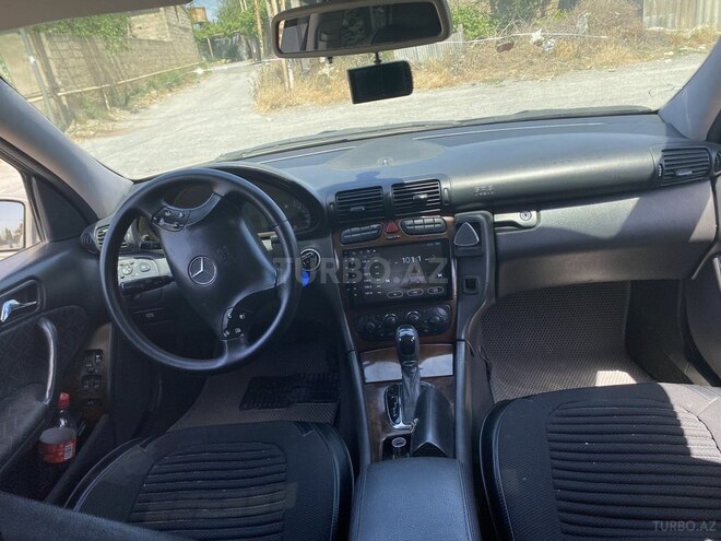 Mercedes C 220 d 2001, 274,000 km - 2.2 л - Bakı