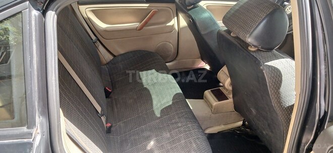 Volkswagen Passat 1998, 390,000 km - 1.8 l - Sumqayıt