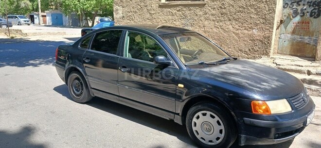 Volkswagen Passat 1998, 390,000 km - 1.8 l - Sumqayıt