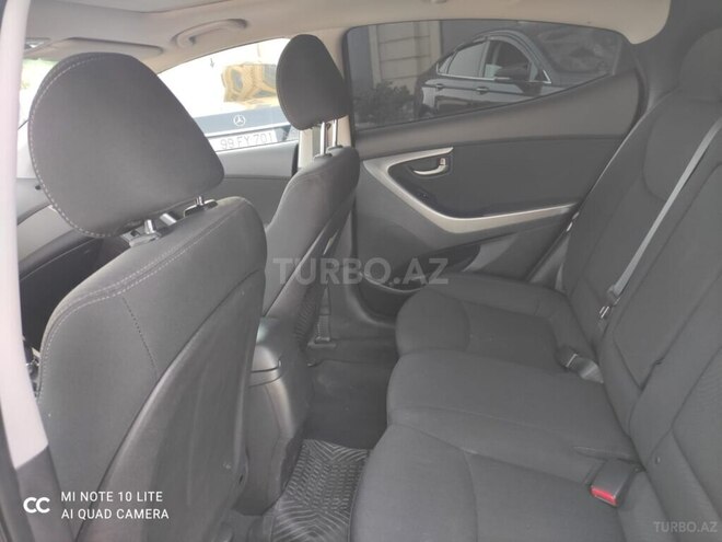 Hyundai Elantra 2015, 104,607 km - 1.8 l - Xırdalan