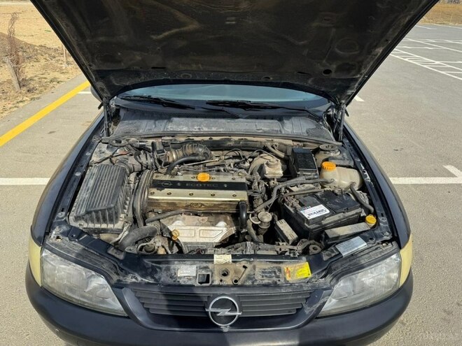 Opel Vectra 1998, 250,000 km - 2.0 l - Sumqayıt