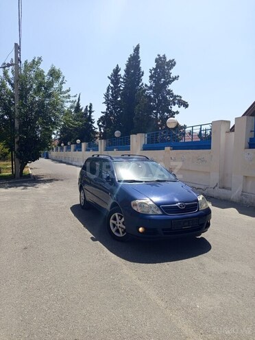 Toyota Corolla 2006, 258,000 km - 1.4 l - Şirvan