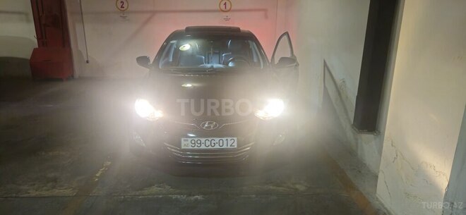 Hyundai Elantra 2013, 100,000 km - 1.8 l - Bakı