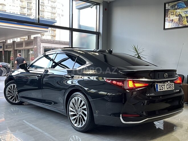 Lexus ES 300h 2023, 71,000 km - 2.5 l - Bakı