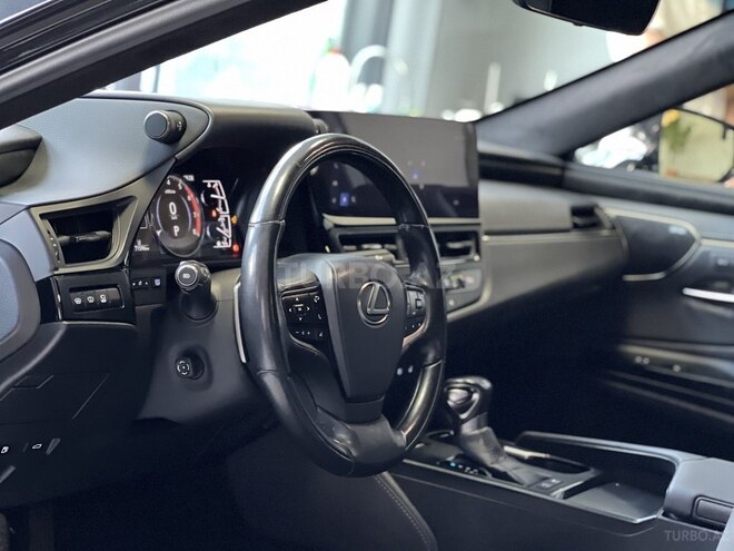 Lexus ES 300h 2023, 71,000 km - 2.5 l - Bakı