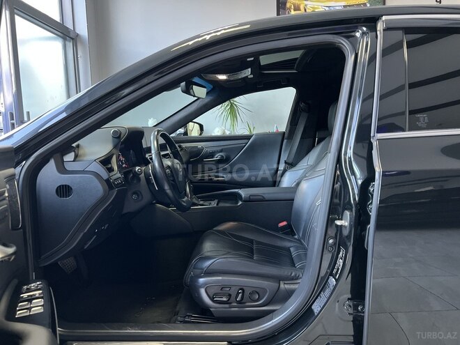 Lexus ES 300h 2023, 71,000 km - 2.5 l - Bakı