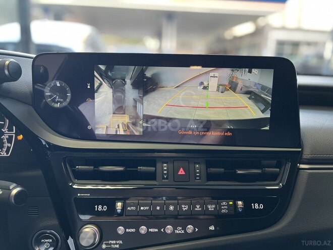 Lexus ES 300h 2023, 71,000 km - 2.5 l - Bakı