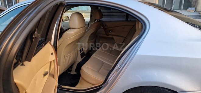 BMW 530 2004, 303,000 km - 2.5 l - Bakı