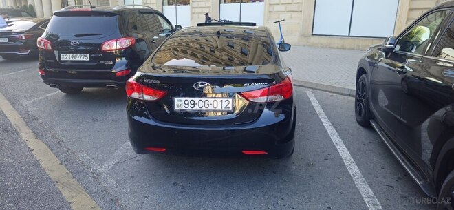 Hyundai Elantra 2013, 100,000 km - 1.8 l - Bakı
