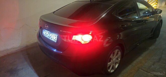 Hyundai Elantra 2013, 100,000 km - 1.8 l - Bakı