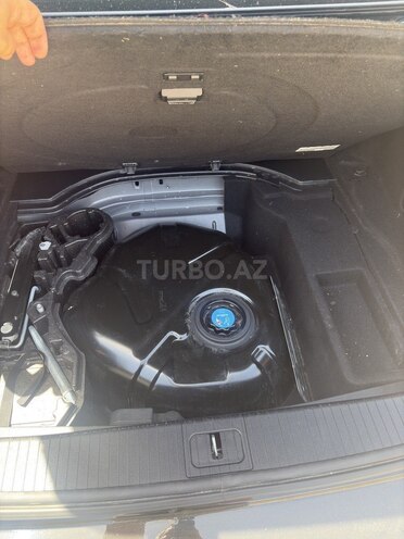 Mercedes E 250 2013, 176,000 km - 2.2 л - Bakı