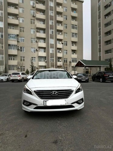 Hyundai Sonata-1