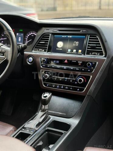Hyundai Sonata-7