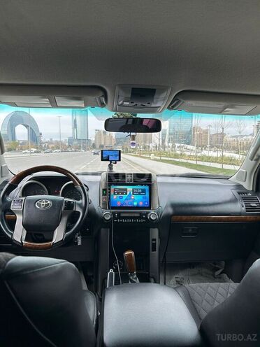 Toyota Land Cruiser Prado 2010, 183,000 km - 2.7 l - Bakı