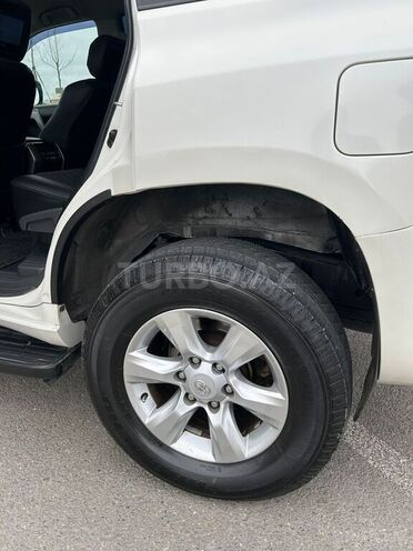 Toyota Land Cruiser Prado 2010, 183,000 km - 2.7 l - Bakı
