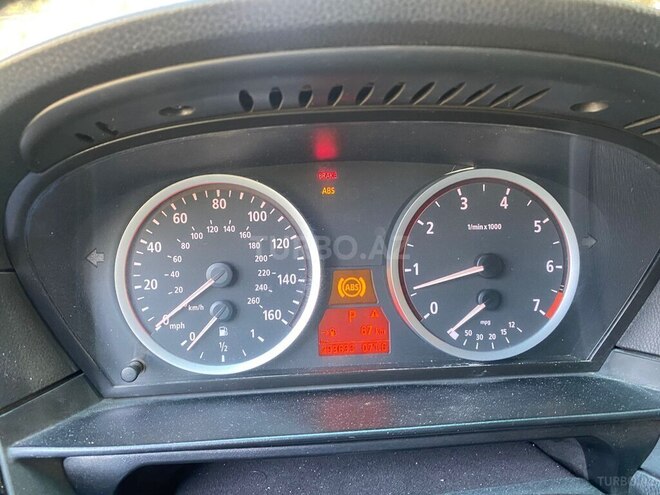 BMW 530 2004, 292,000 km - 3.0 l - Bakı