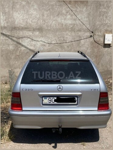 Mercedes C 220 d 2000, 331,000 km - 2.2 l - Bakı