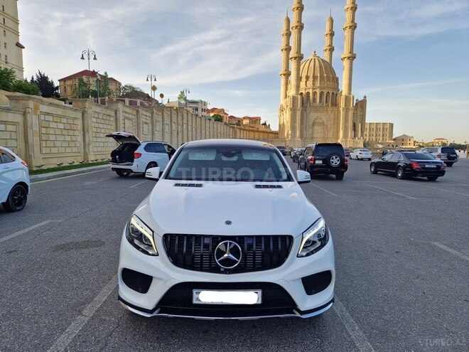 Mercedes GLE 350 4MATIC Coupe-2