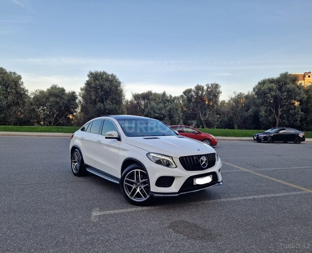Mercedes GLE 350 4MATIC Coupe-4