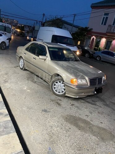 Mercedes C 230 1999, 338,500 km - 2.3 l - Bakı