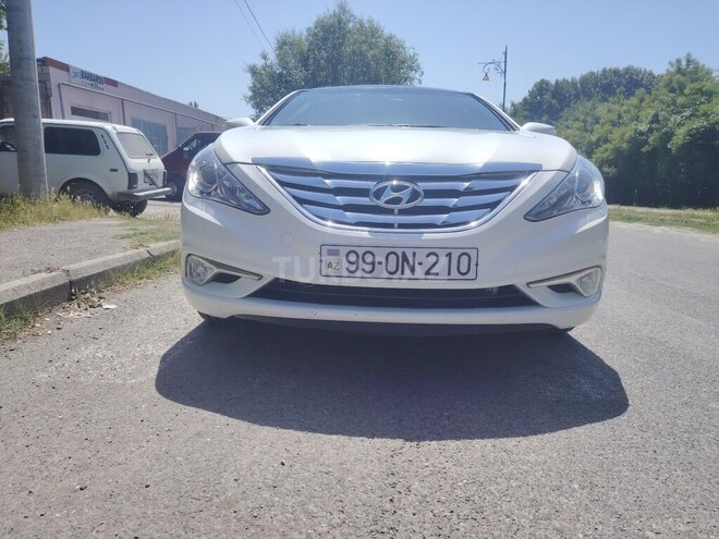 Hyundai Sonata 2010, 330,000 km - 2.4 l - İsmayıllı