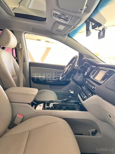 Kia Carnival 2017, 261,200 km - 2.2 l - Bakı