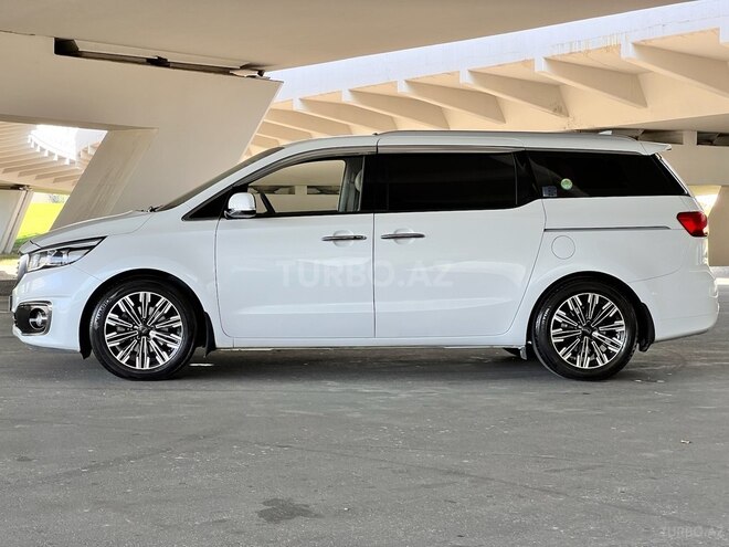 Kia Carnival 2017, 261,200 km - 2.2 l - Bakı