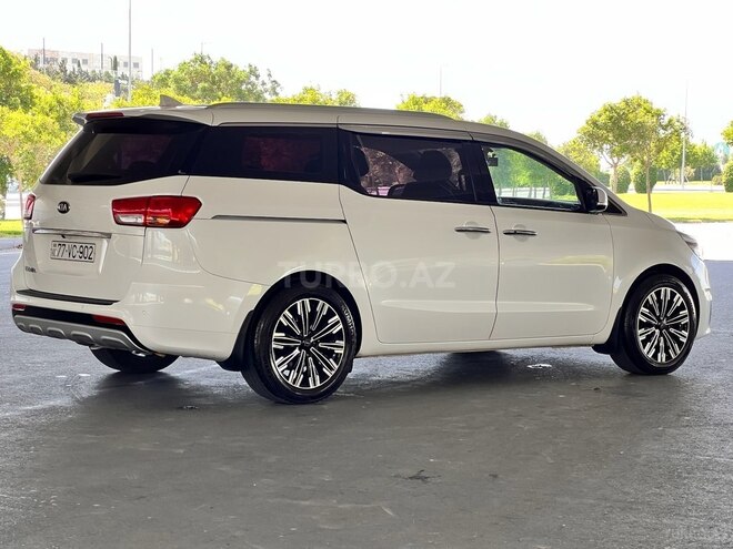 Kia Carnival 2017, 261,200 km - 2.2 l - Bakı