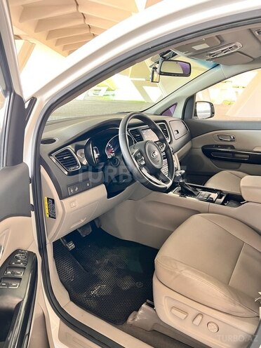 Kia Carnival 2017, 261,200 km - 2.2 l - Bakı