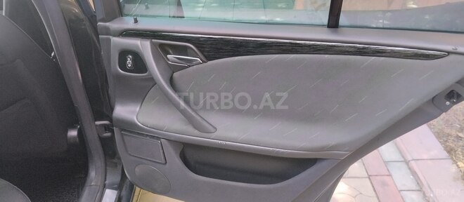 Mercedes E 320 2001, 236,000 km - 3.2 l - Bakı