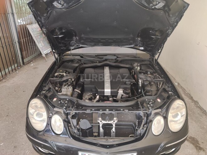 Mercedes E 240 2003, 396,000 km - 2.6 л - Şirvan