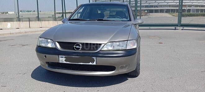 Opel Vectra 1996, 250,000 km - 1.8 l - Bakı