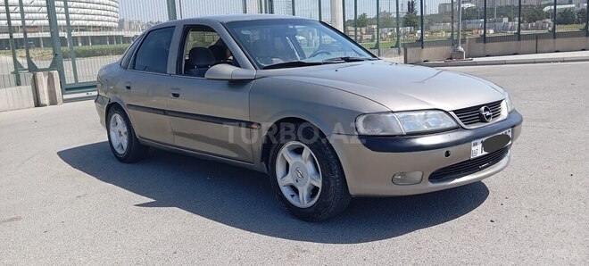 Opel Vectra 1996, 250,000 km - 1.8 l - Bakı
