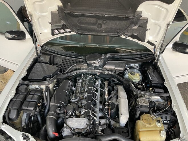 Mercedes E 320 1999, 410,000 km - 3.2 l - Bakı