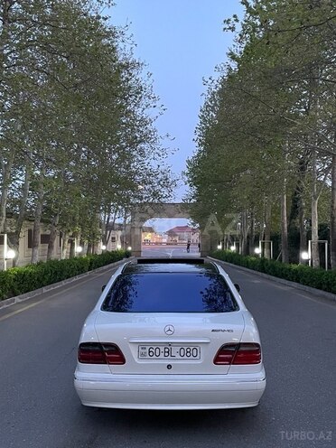 Mercedes E 320 1999, 410,000 km - 3.2 l - Bakı