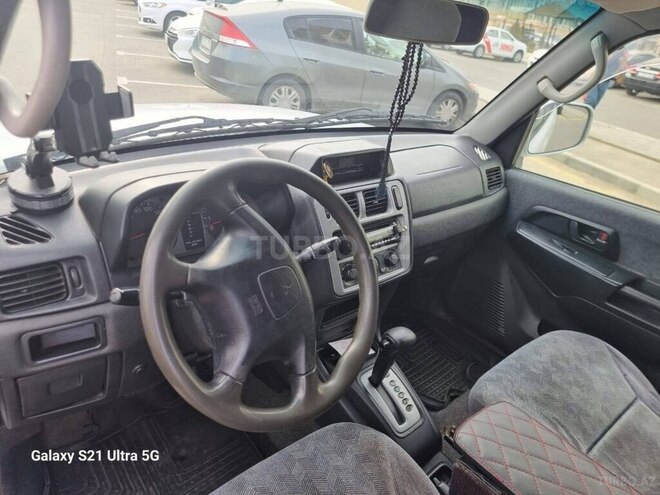 Mitsubishi Pajero io 2001, 263,000 km - 2.0 l - Bakı