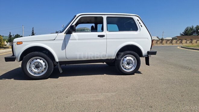 LADA (VAZ) Niva 2018, 107,000 km - 1.7 l - Neftçala