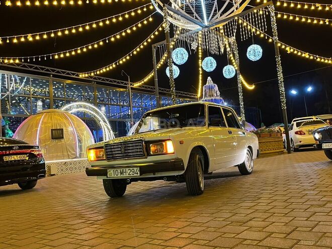 LADA (VAZ) 2107 1999, 95,000 km - 1.6 l - Şirvan
