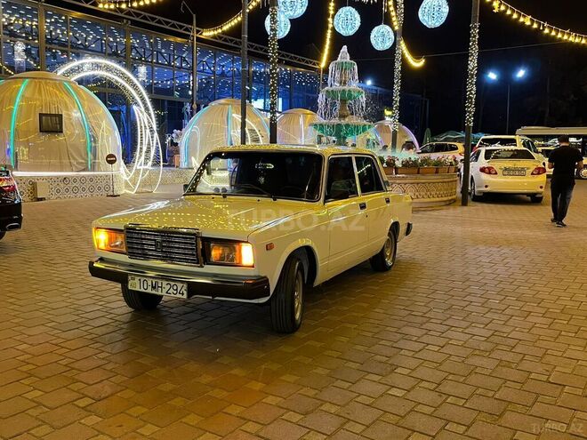 LADA (VAZ) 2107 1999, 95,000 km - 1.6 l - Şirvan