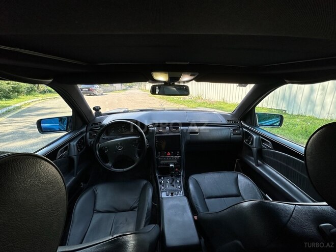 Mercedes E 240 1999, 430,000 km - 2.4 l - Balakən
