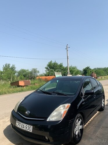 Toyota Prius 2008, 379,805 km - 1.5 l - Tovuz