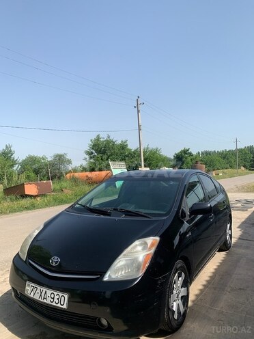 Toyota Prius 2008, 379,805 km - 1.5 l - Tovuz