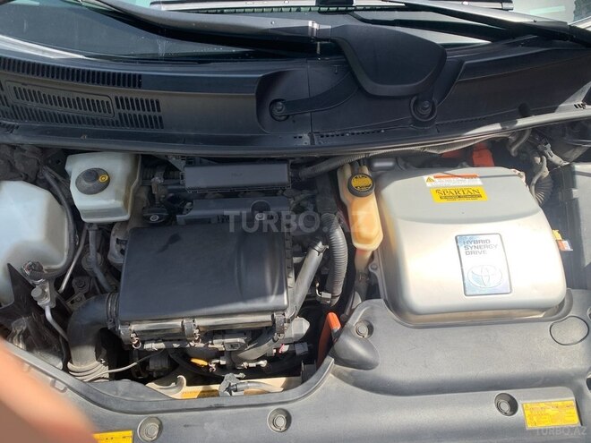 Toyota Prius 2008, 379,805 km - 1.5 l - Tovuz