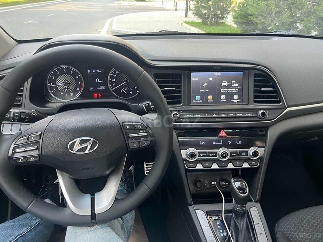 Hyundai Elantra 2020, 118,000 km - 2.0 л - Bakı
