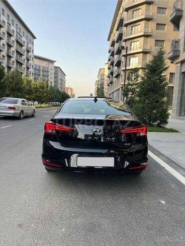 Hyundai Elantra 2020, 118,000 km - 2.0 л - Bakı