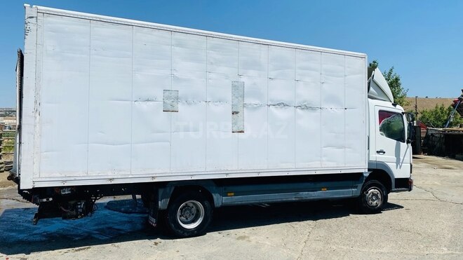 Mercedes Atego 815 2000, 300,000 km - 4.3 л - Bakı