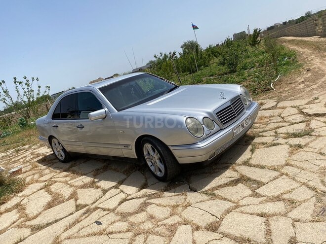 Mercedes E 240 1998, 555,000 km - 2.4 l - Bakı
